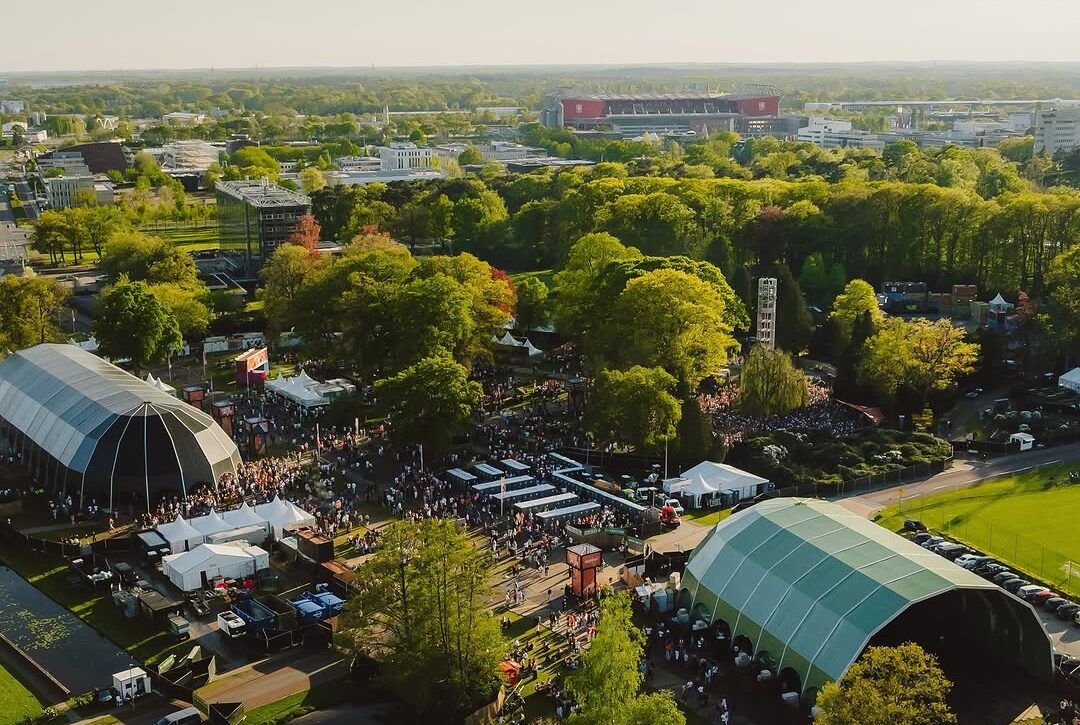 Drone shot de reactie